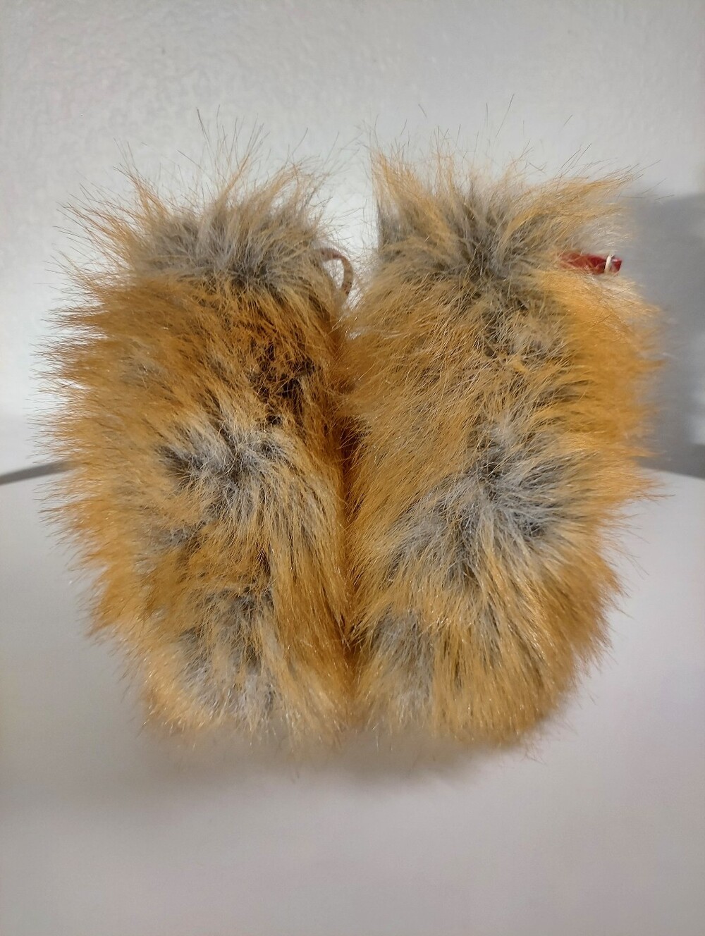 Azalea Wang Arette Red Faux Fur Ankle Strap Heeled Sandals Women's Size 9 NWOT - Picture 3 of 14